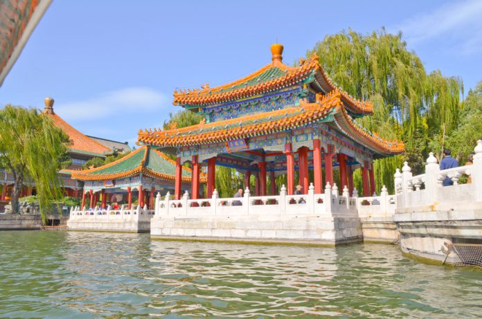 Beijing,,China,Â,October,27,,2015:,Beihai,Park,,Five,Dragons