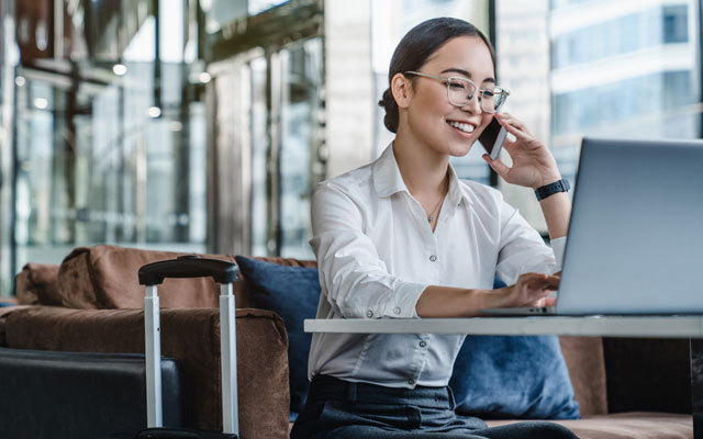 Asian-female-business-traveller