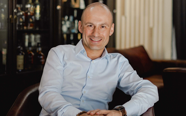 Bapak-VIncent Alila Villas Uluwata GM_640