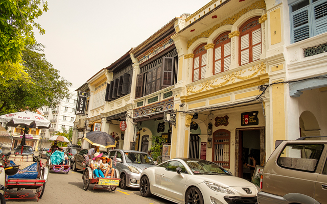 Penang_s_Armenian_Street_Shophouses_640